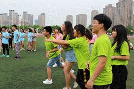 说明: C:\Users\Teacher\Desktop\2016级会计专业活动九游·官方网站\照片集\呐喊吧.png